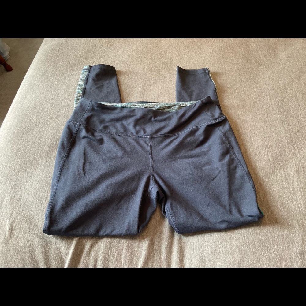 Tangerine Performance Leggings with Back Pocket